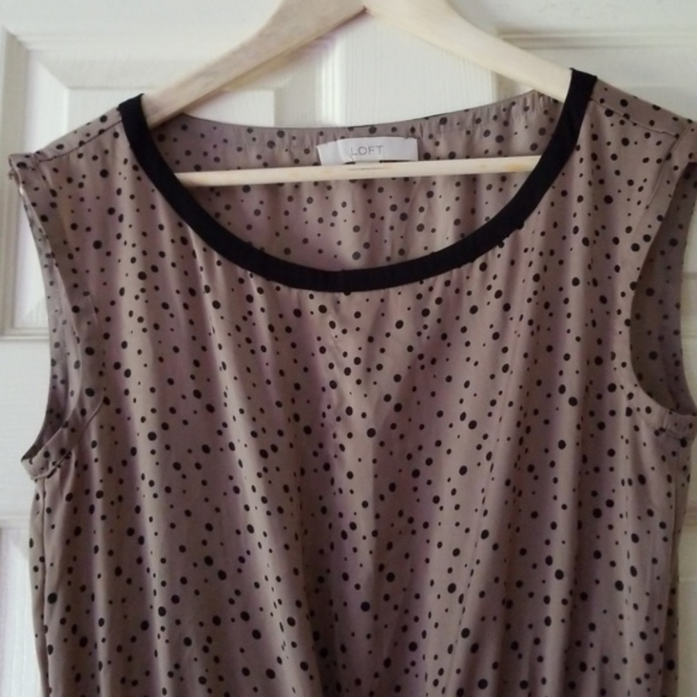 ⭐2/$10 LOFT Blouson Polka Dot Dress, size M - Picture 5 of 8